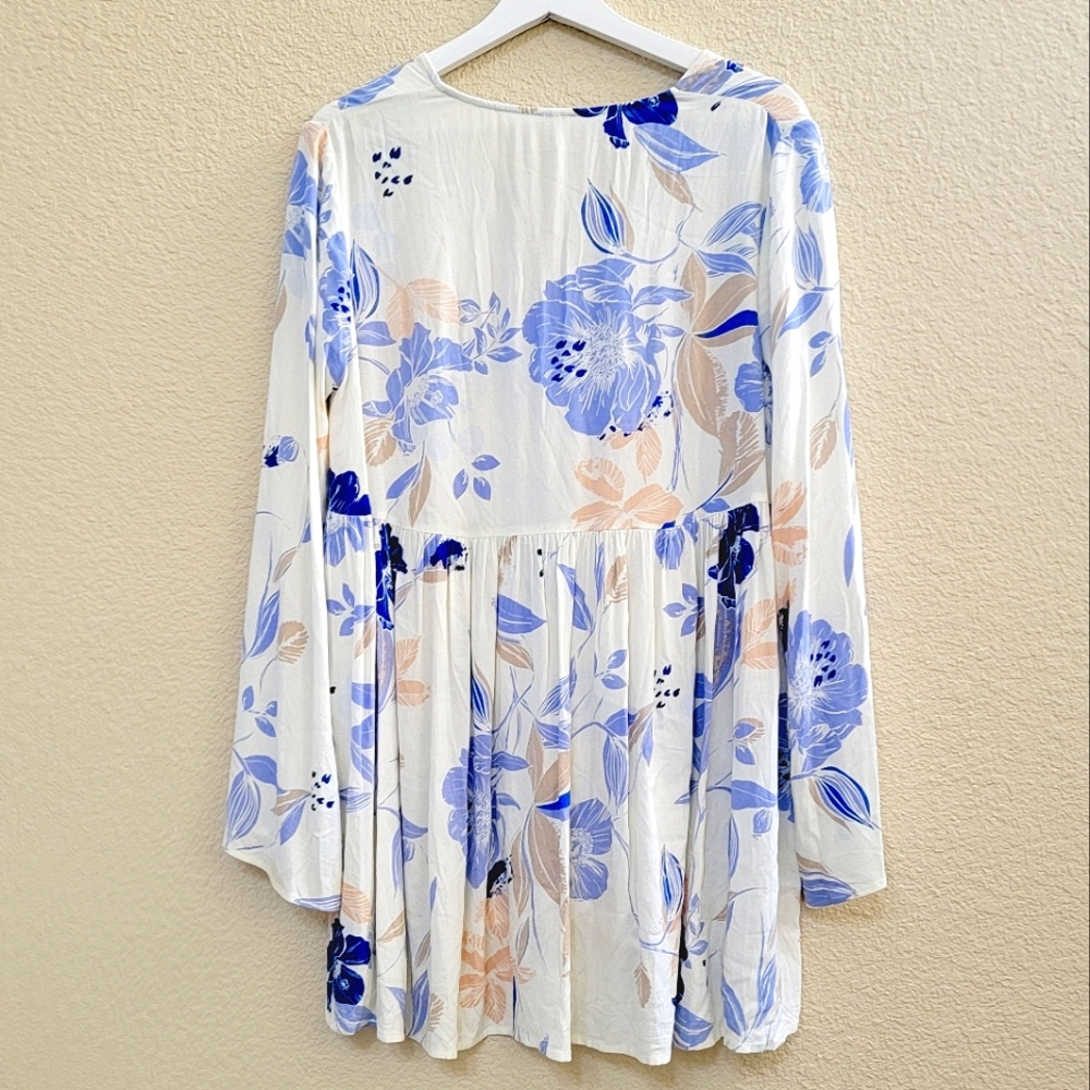 Free People | Ivory Bell Sleeve | Blue Floral Tunic - Picture 5 of 12